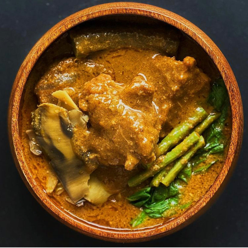 Ox Tail Kare Kare With Homestyle Bagoong